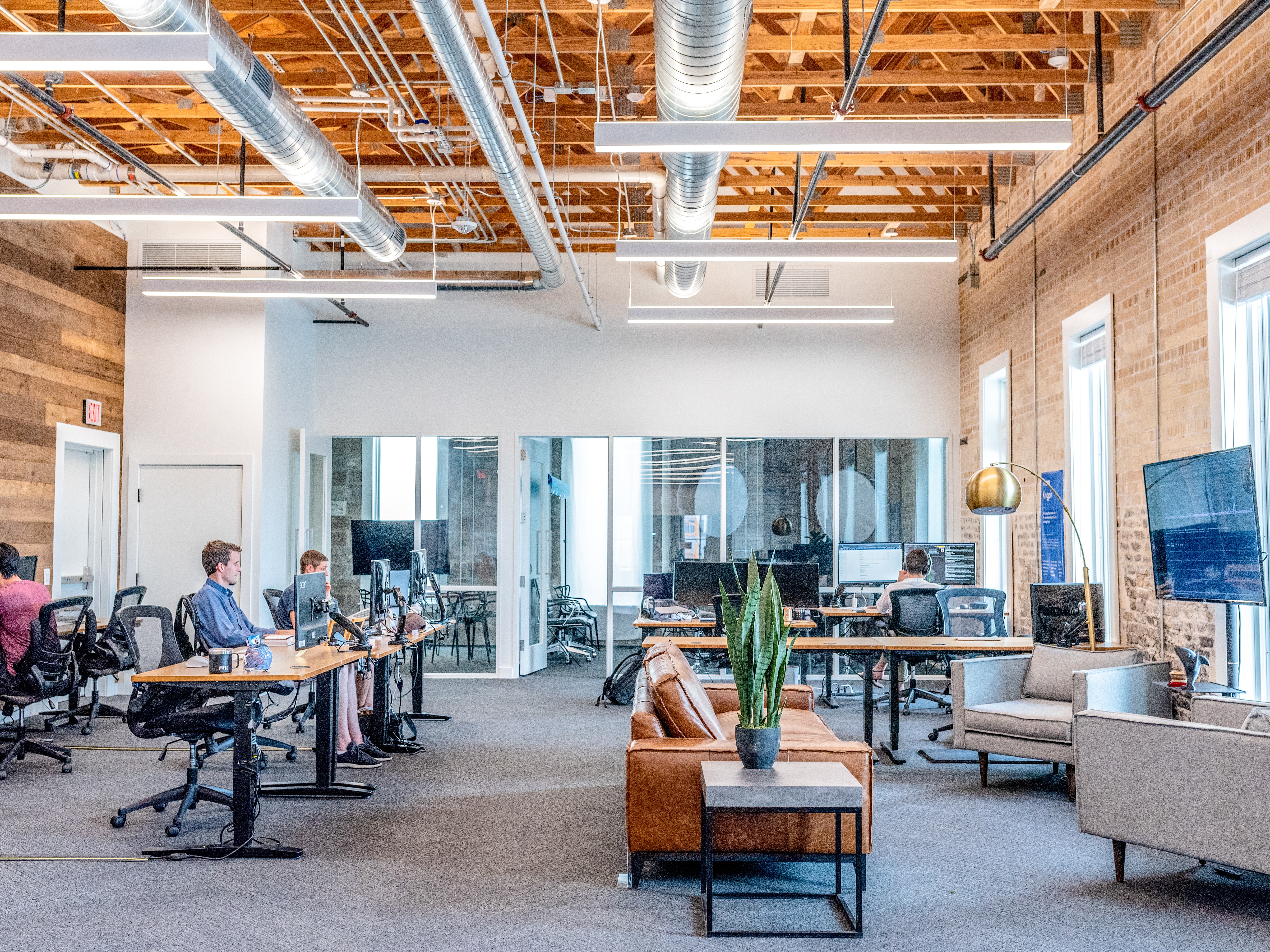 unsplash-office-20221020132015